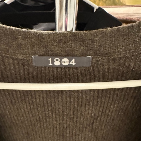 Long Cardigan - Picture 3 of 4